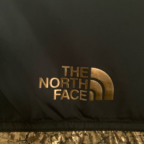 The North Face Men's Black and Gold Puffer Vest - Picture 3 of 3